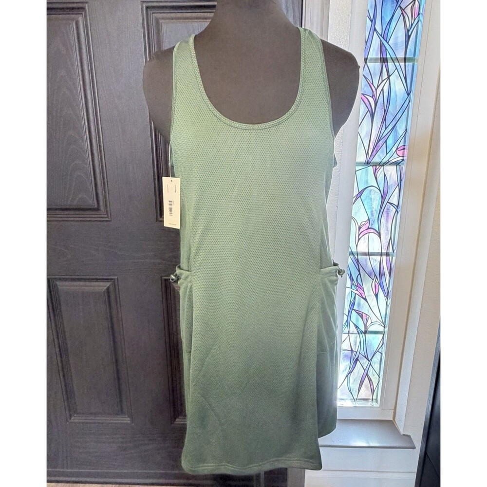 NWT Outdoor Voices Size M RecMesh Dress